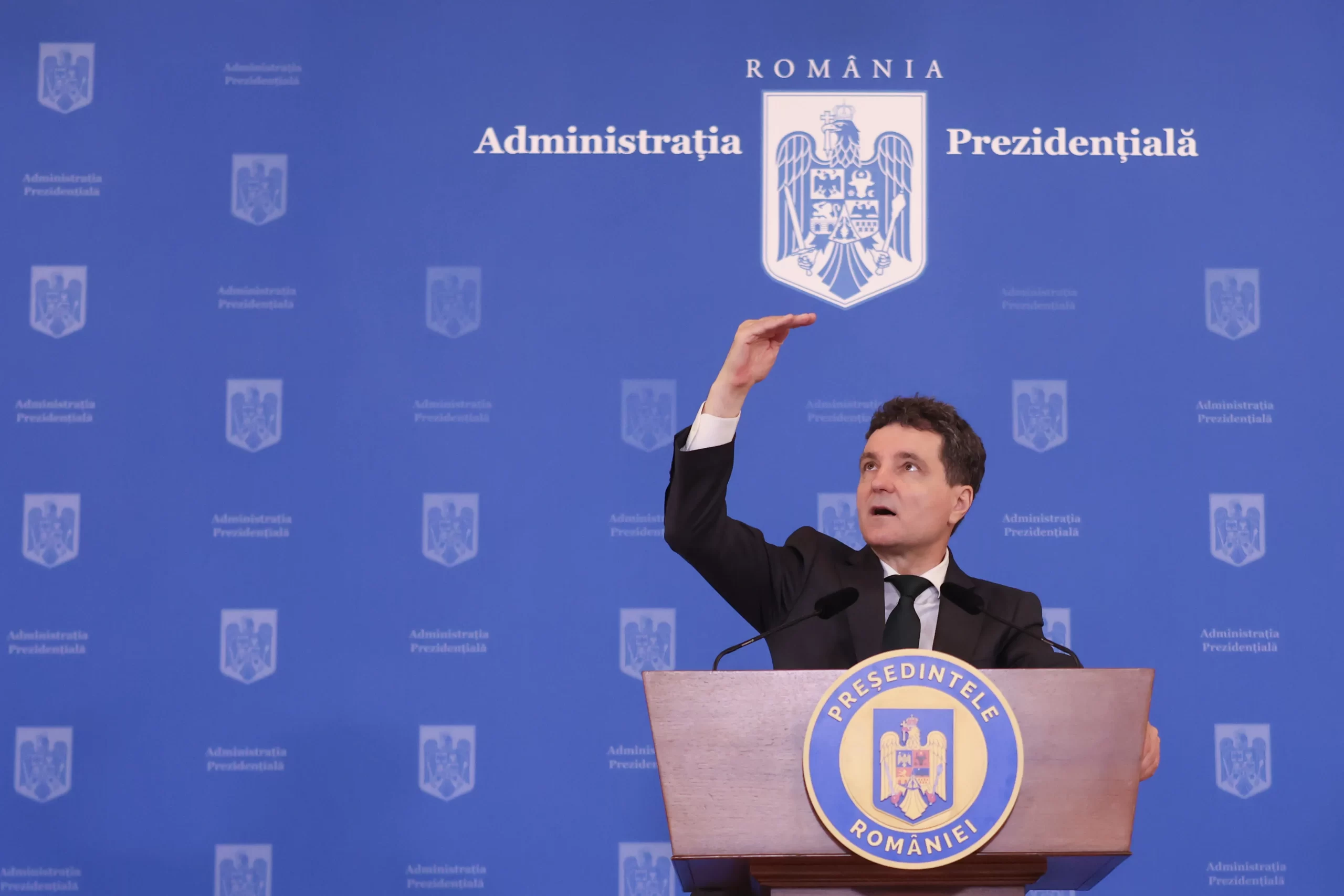 Ce spune Nicușor Dan întrebat ce este pentru el o pensie mare și dacă va fi introdusă o supraimpozitare