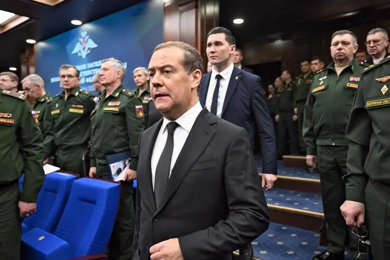 Dmitri Medvedev confirmă că Rusia încă folosește „Mașinăria Apocalipsei”, după ce Trump l-a avertizat să își măsoare cuvintele