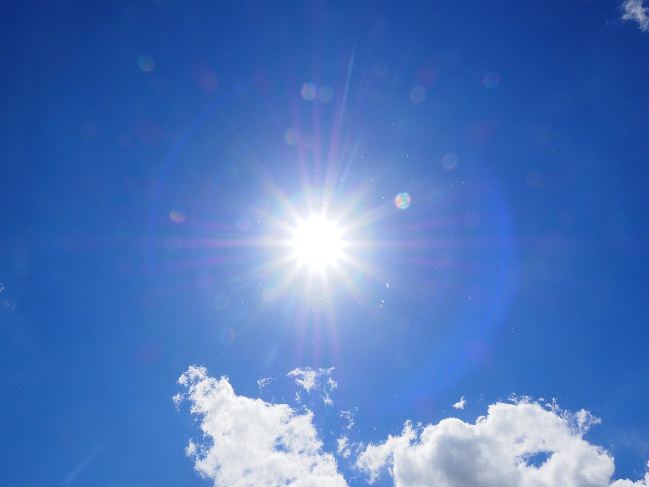 Prognoza meteo, 10 septembrie. Toamna se lasă așteptată. Temperaturile vor depăși pragul de 30 de grade