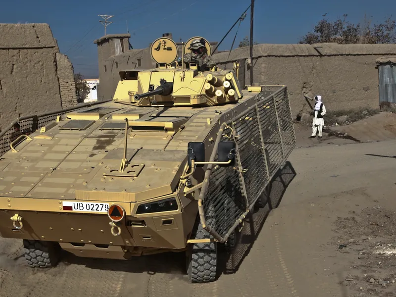 Polonia, program de pregătire militară pentru 400.000 de oameni pe an. România are obiectivul de 10.000