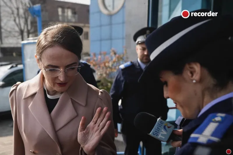 De unde are Recorder banii. Cum a urcat Lia Savonea